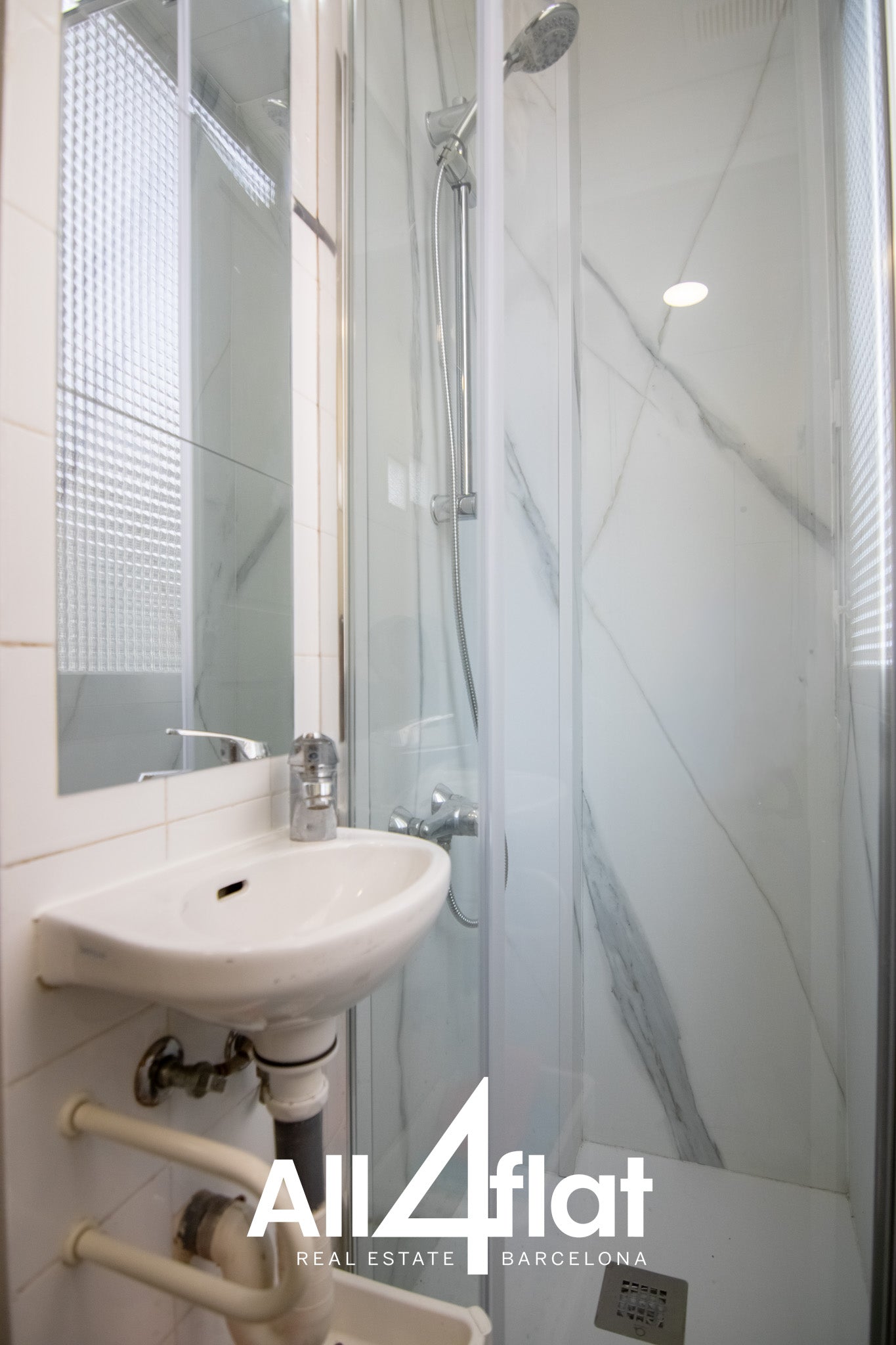 Arago St - Ref: 003684
