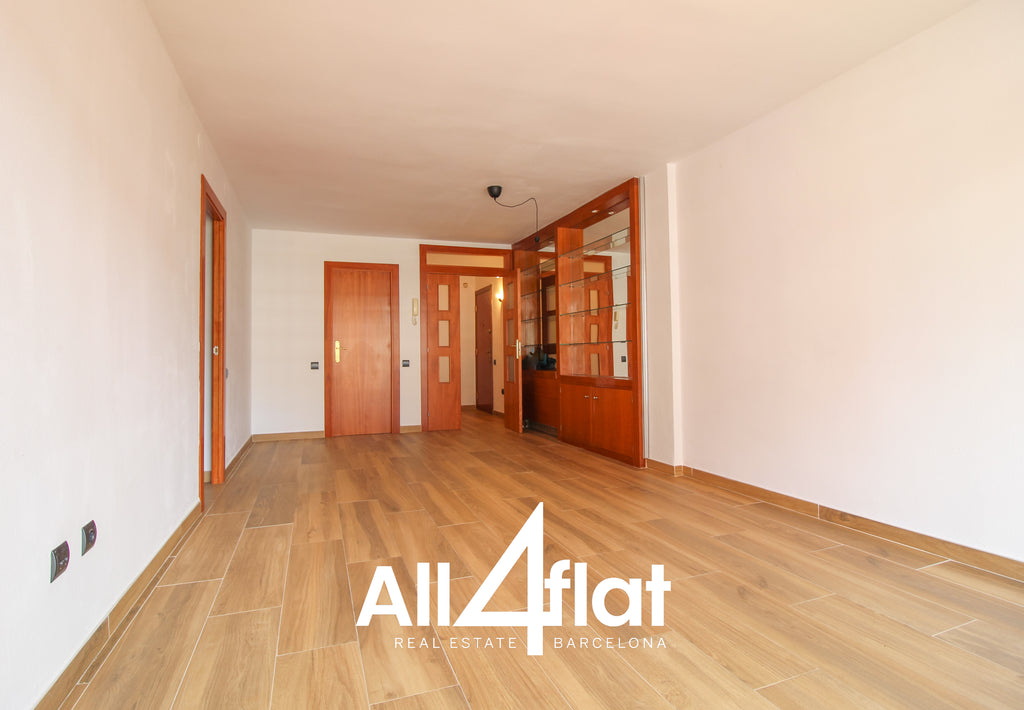 C/ Favencia - Ref: 001061A