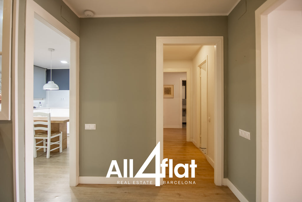 C/ Pau Claris - Ref: 003679