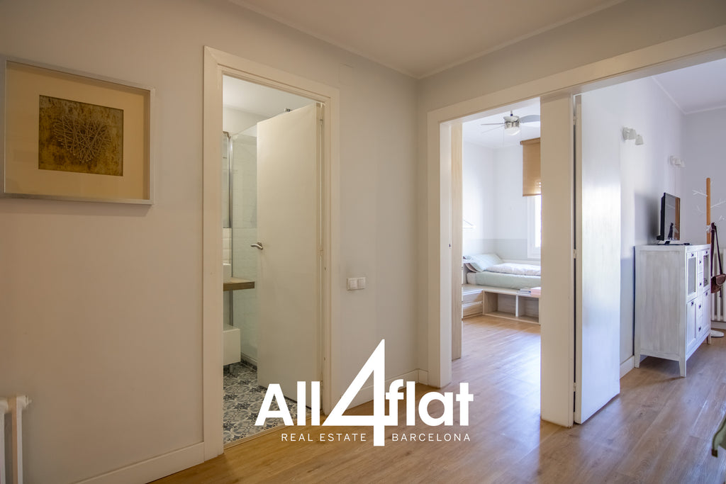 C/ Pau Claris - Ref: 003679