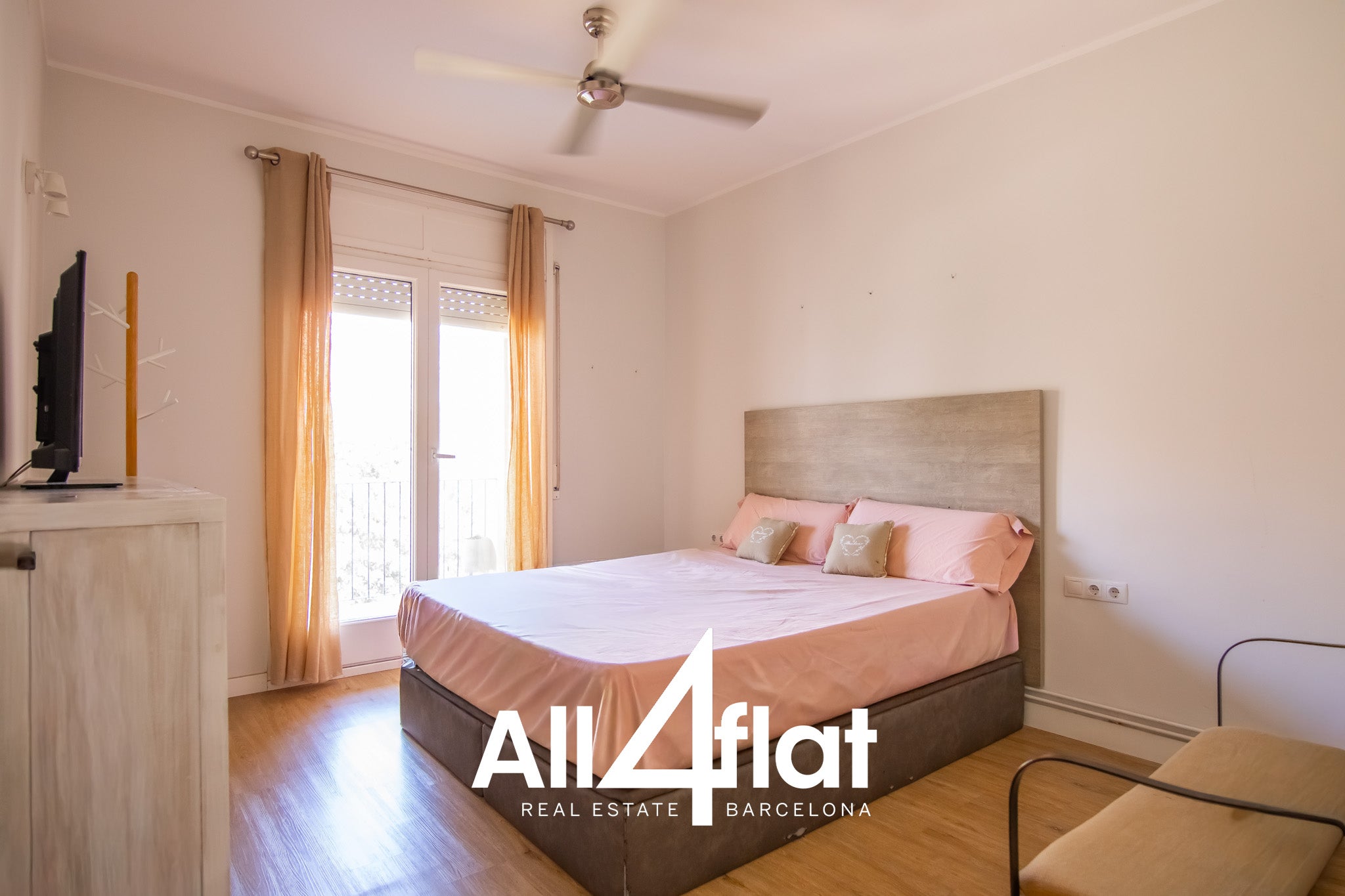 C/ Pau Claris - Ref: 003679