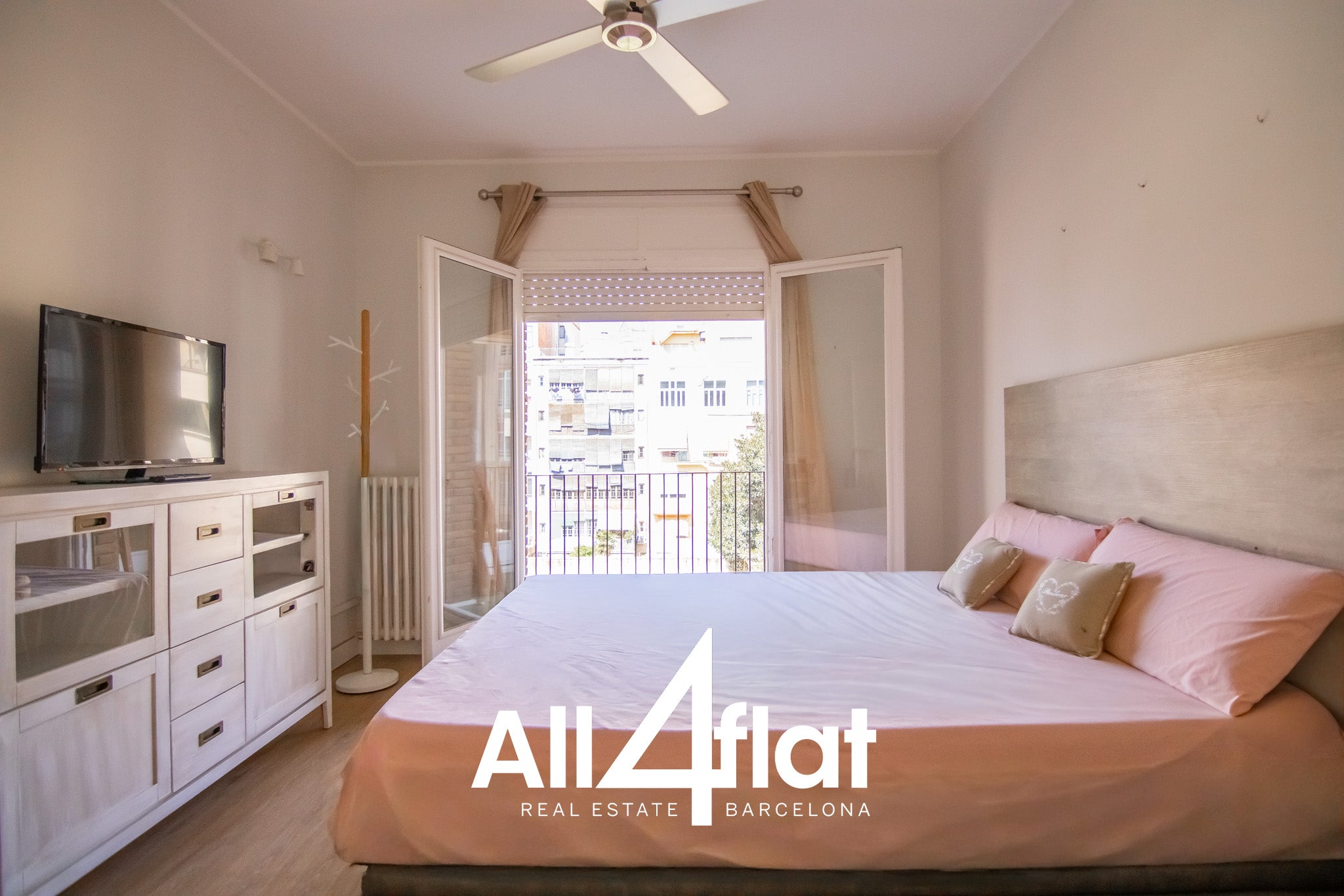C/ Pau Claris - Ref: 003679