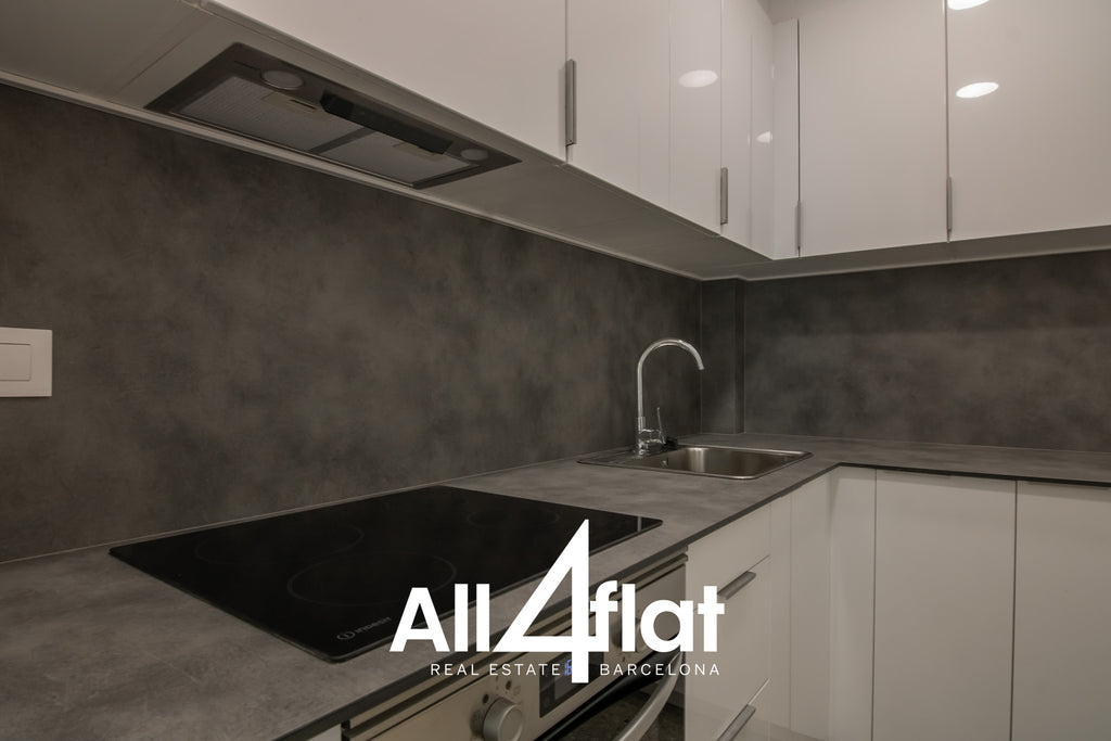 C/ Avnd Madrid - Ref: 003694