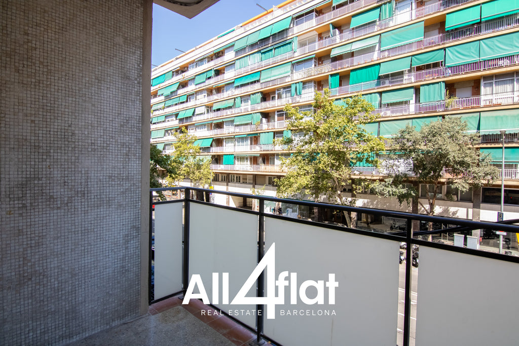 C/ Avnd Madrid - Ref: 003694