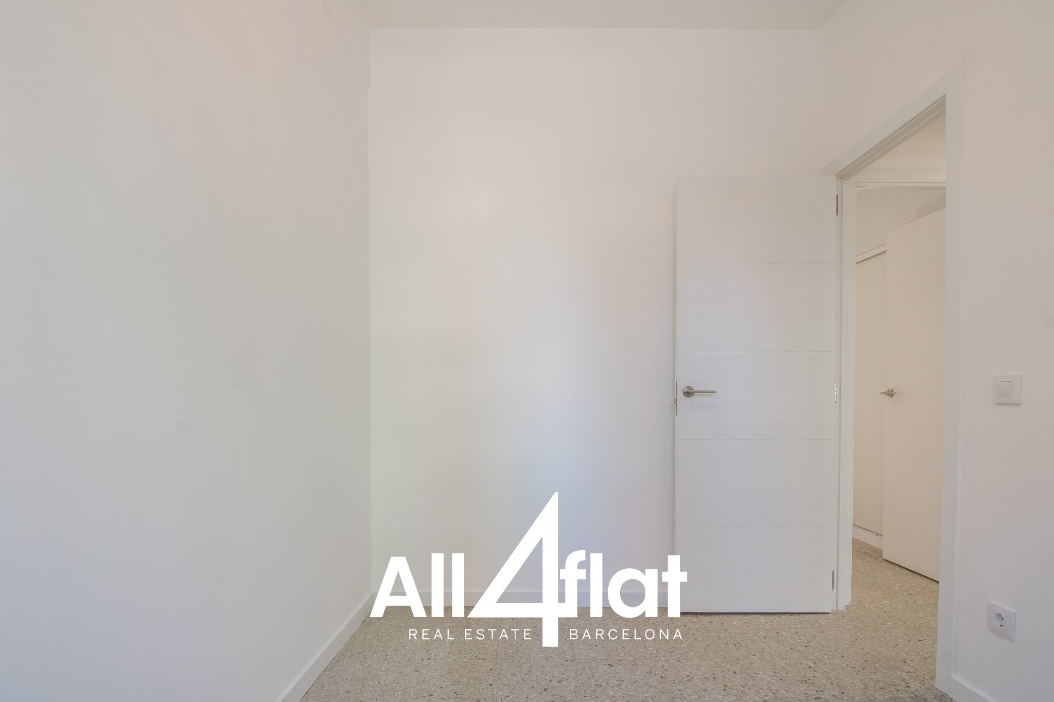 C/ Avnd Madrid - Ref: 003694