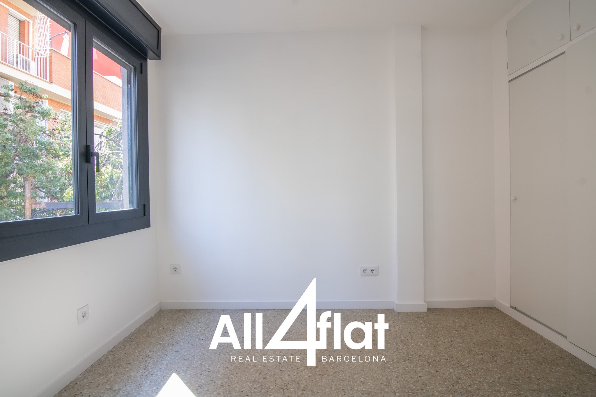 C/ Avnd Madrid - Ref: 003694