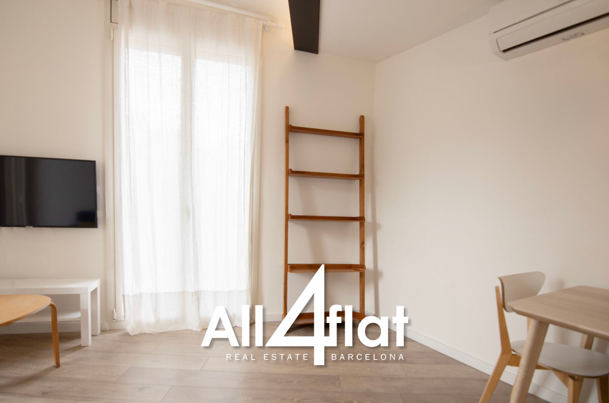 C/ Creu Coberta - Ref: 003648