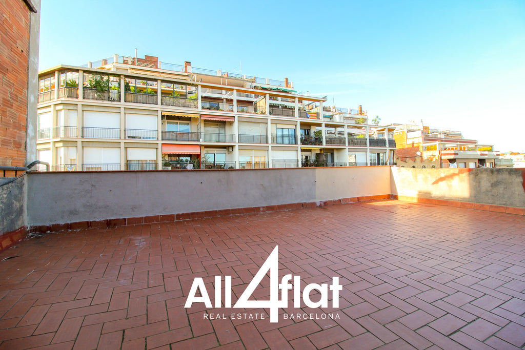 C/ Mallorca - Ref: 001301L
