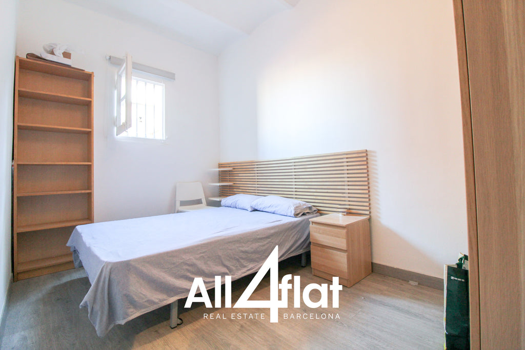 C/ Mallorca - Ref: 001301L