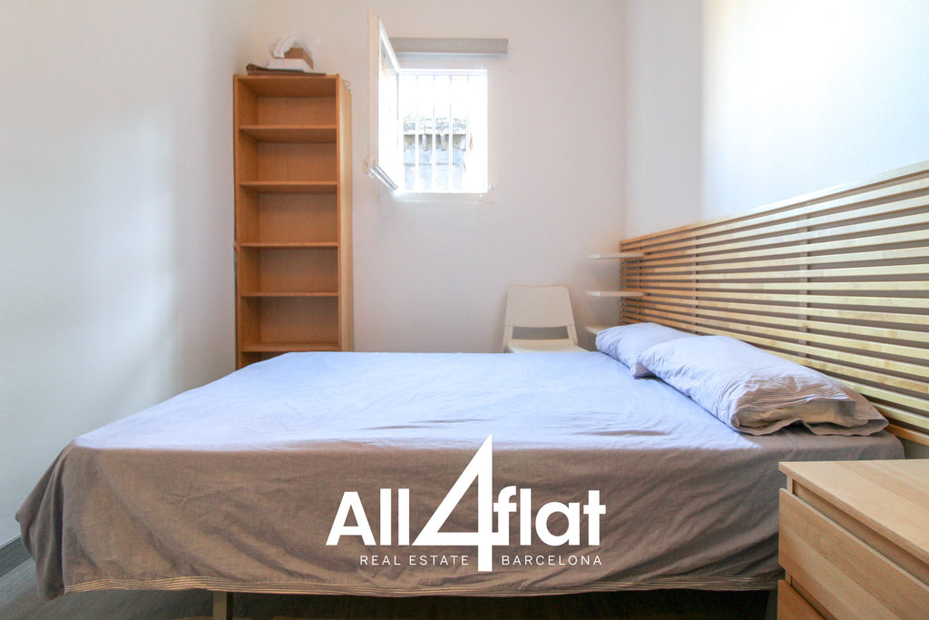 C/ Mallorca - Ref: 001301L
