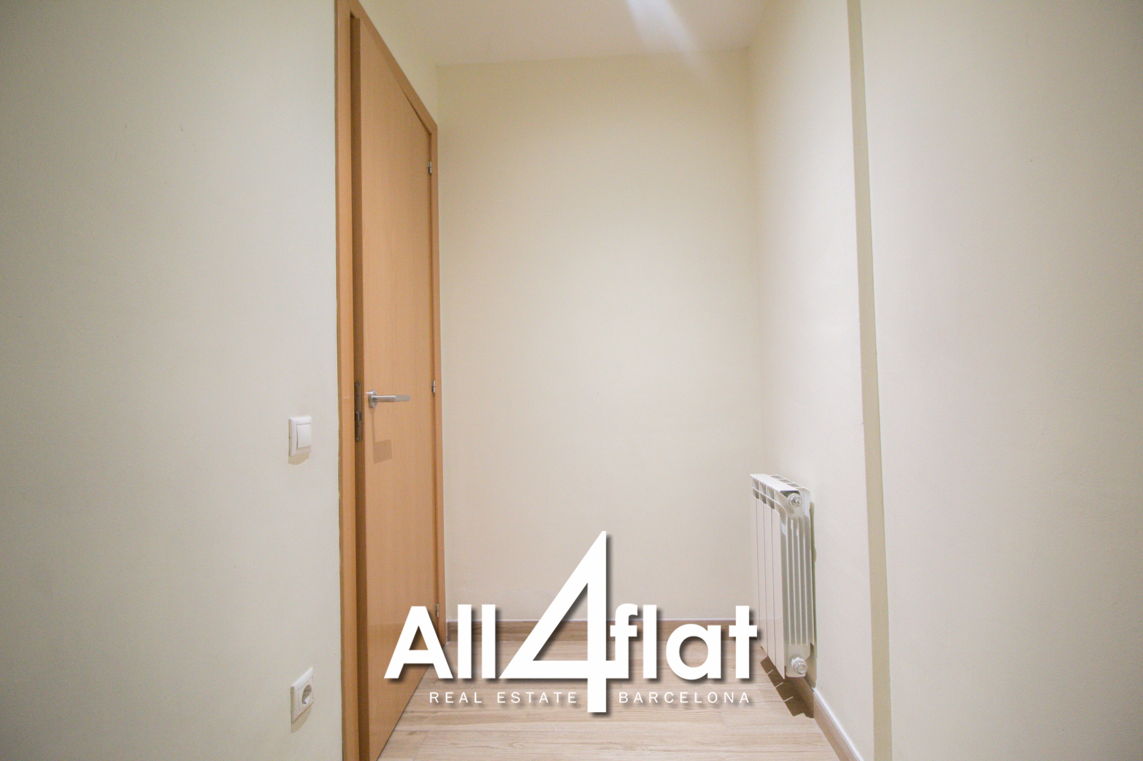 C/ Mare de Déu de Port - Réf : 002316