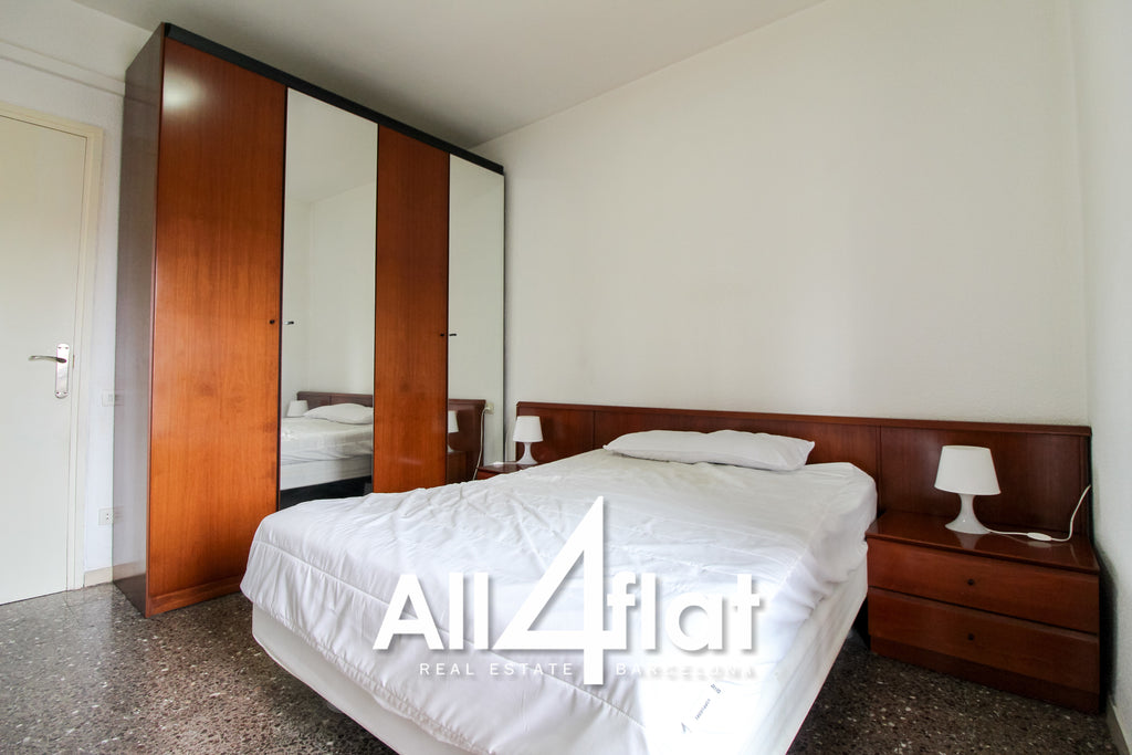 Valencia St. - Ref: 000987M