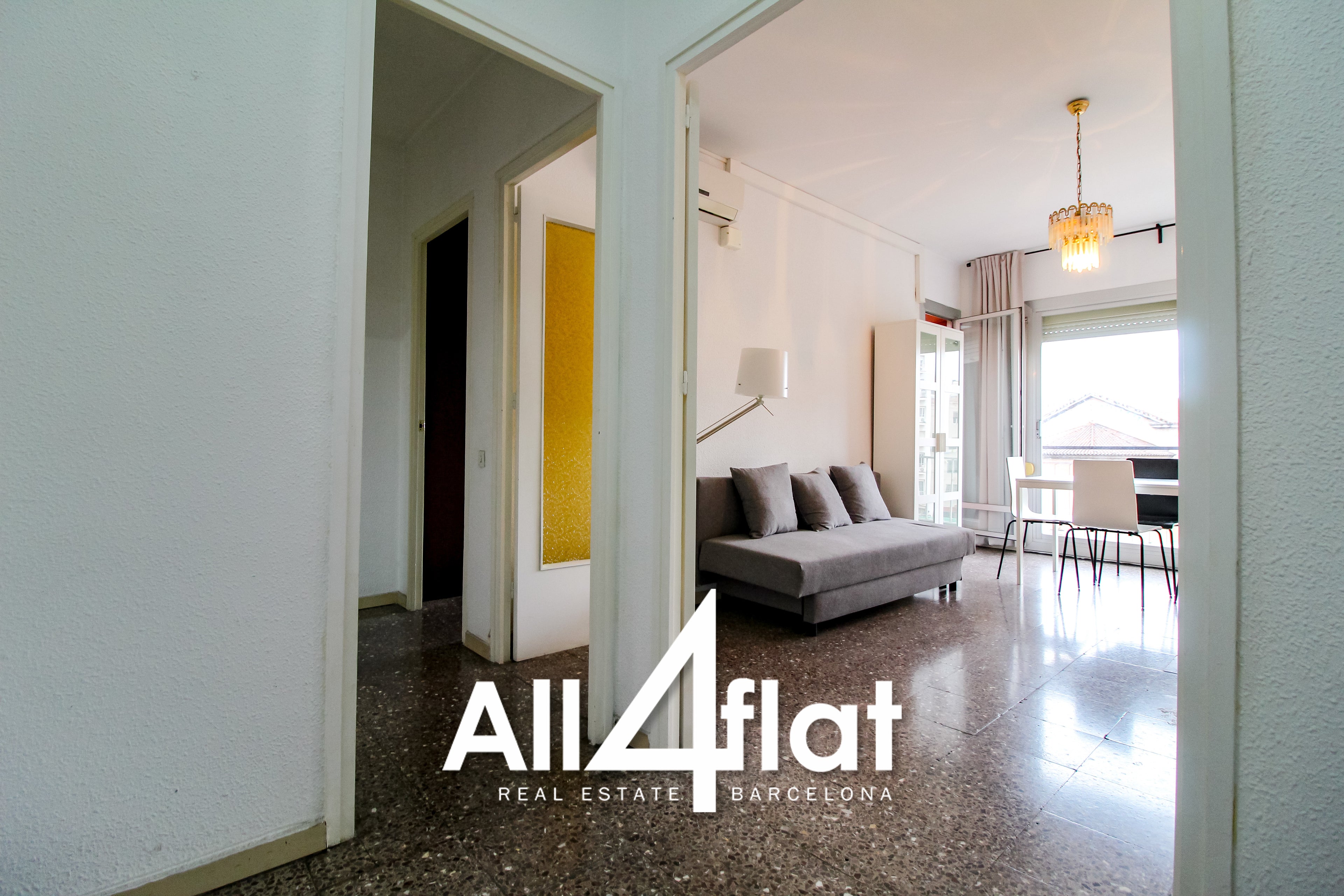 Valencia St. - Ref: 000987M