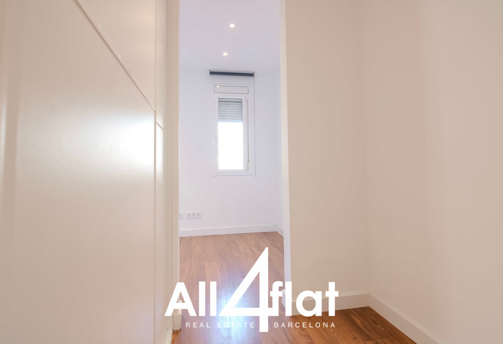 Rogent St. - Ref: 003128A