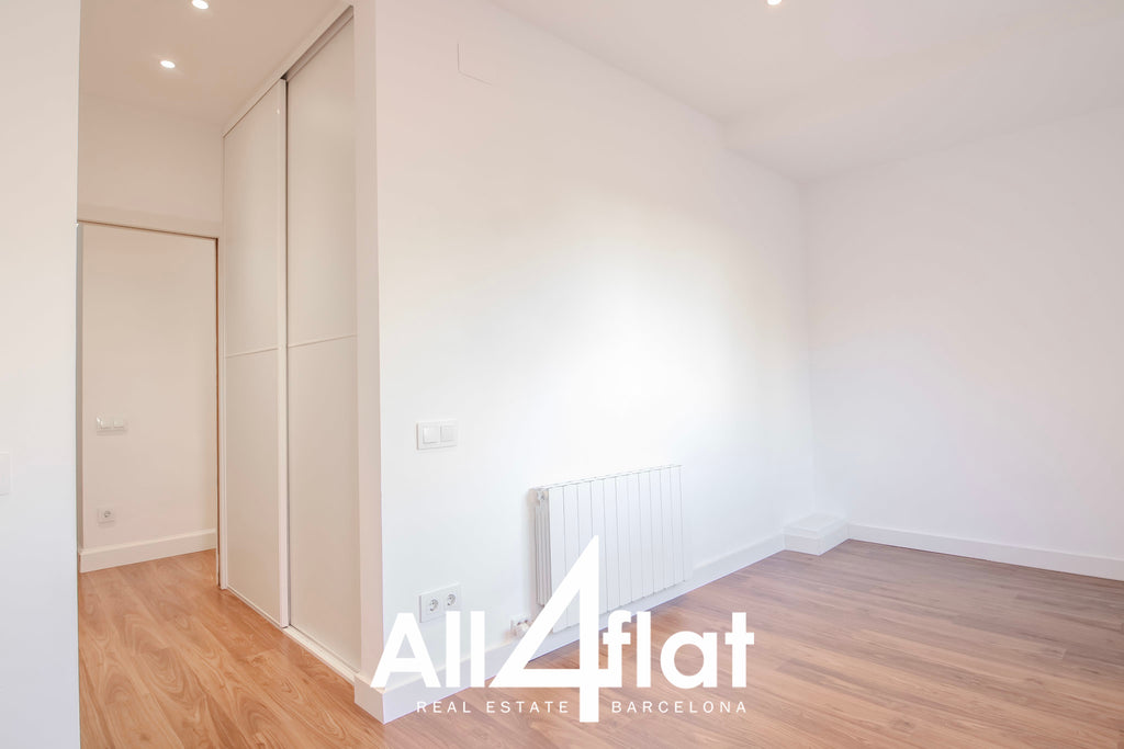 Rogent St. - Ref: 003128A