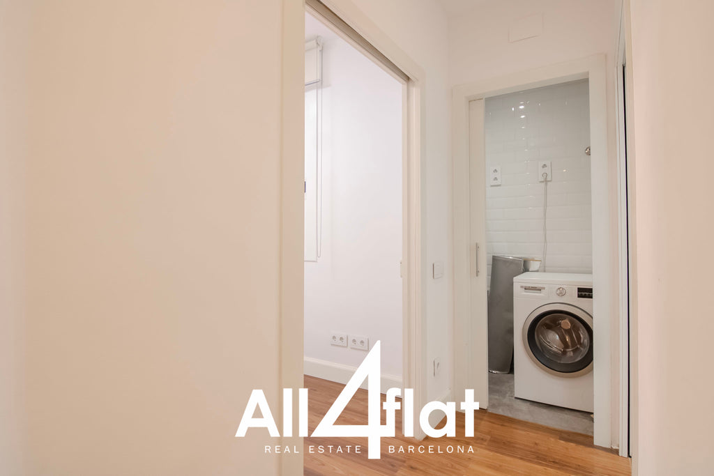 Rogent St. - Ref: 003128A