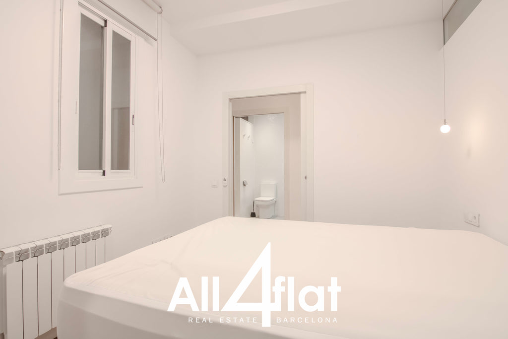 Rogent St. - Ref: 003128A