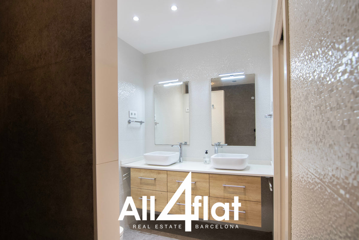 Rogent St. - Ref: 003128A