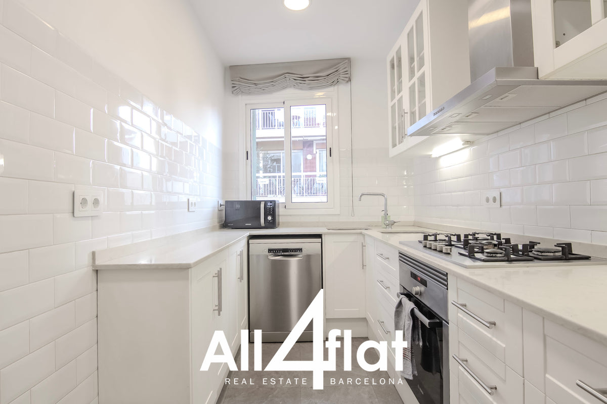 Rogent St. - Ref: 003128A