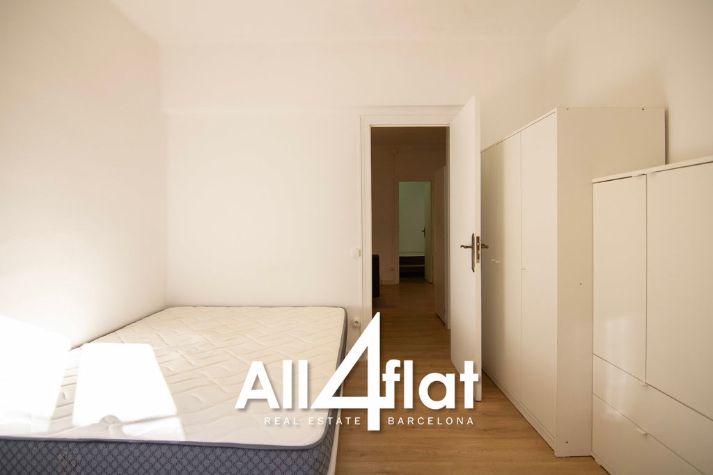 Rubidi St. - Ref: 002843G