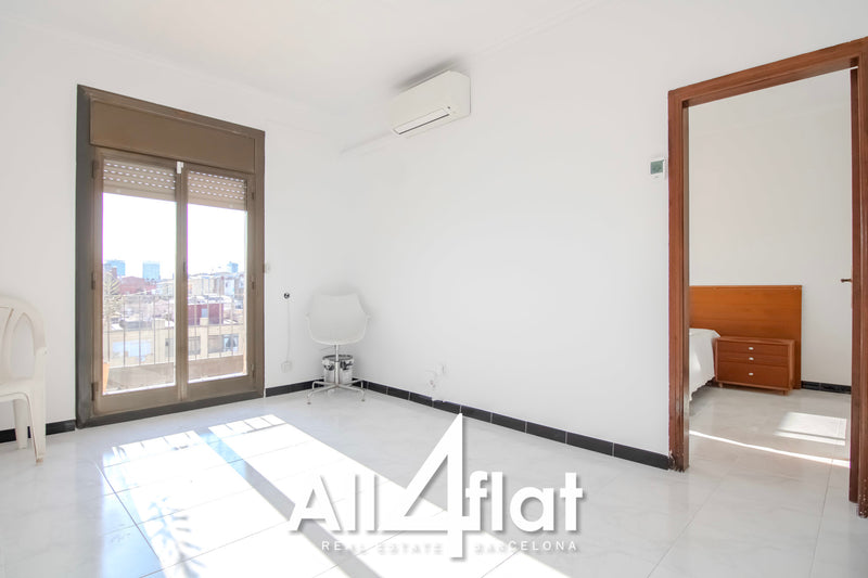 C/ Comte D'urgell - Ref: 003412B