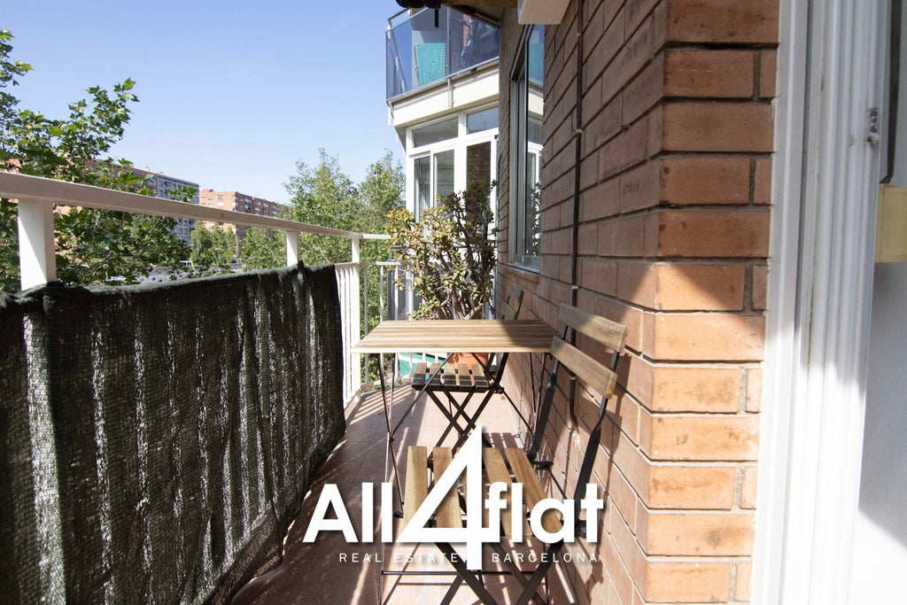 C/ Gran Vía Les Corts Catalanes - Réf: 002909