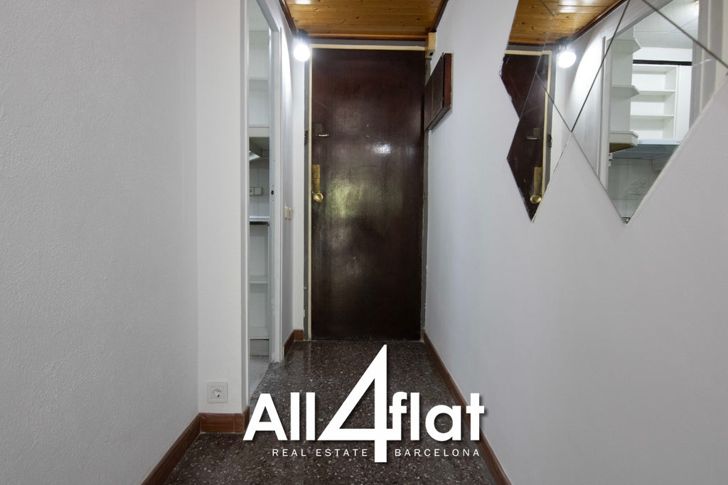 C/ Gran Vía Les Corts Catalanes - Réf: 002909