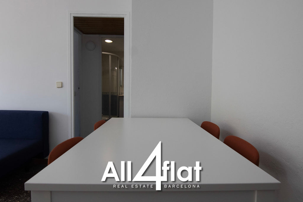 C/ Gran Vía Les Corts Catalanes - Réf: 002909