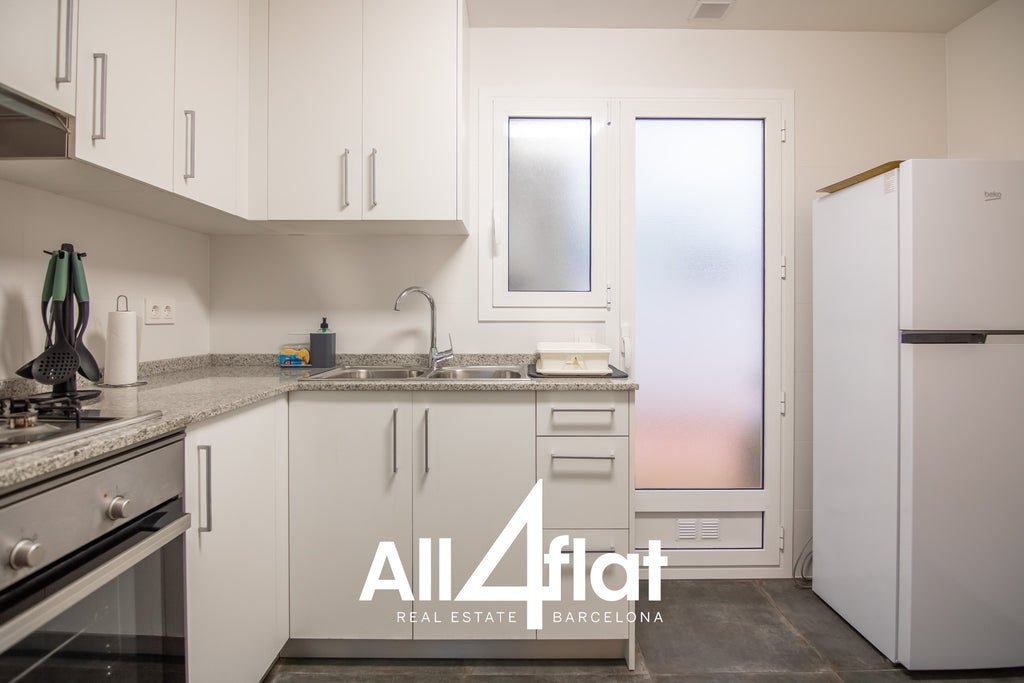 Paseo Zona Franca St. - Ref: 003683