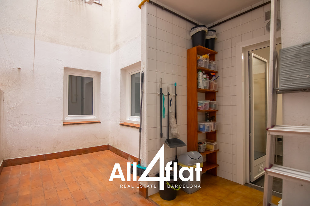 Paseo Zona Franca St. - Ref: 003683