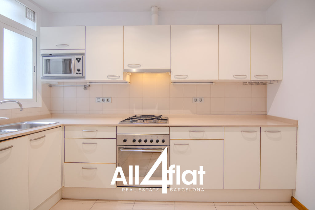Rnda Universitat - Ref: 003527A
