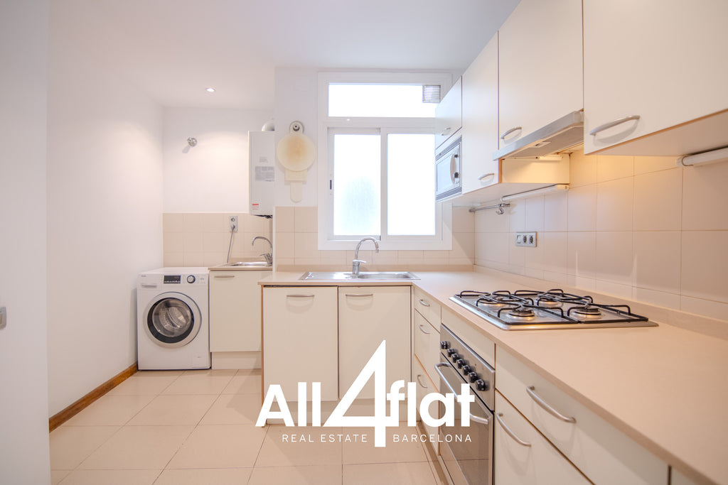 Rnda Universitat - Ref: 003527A