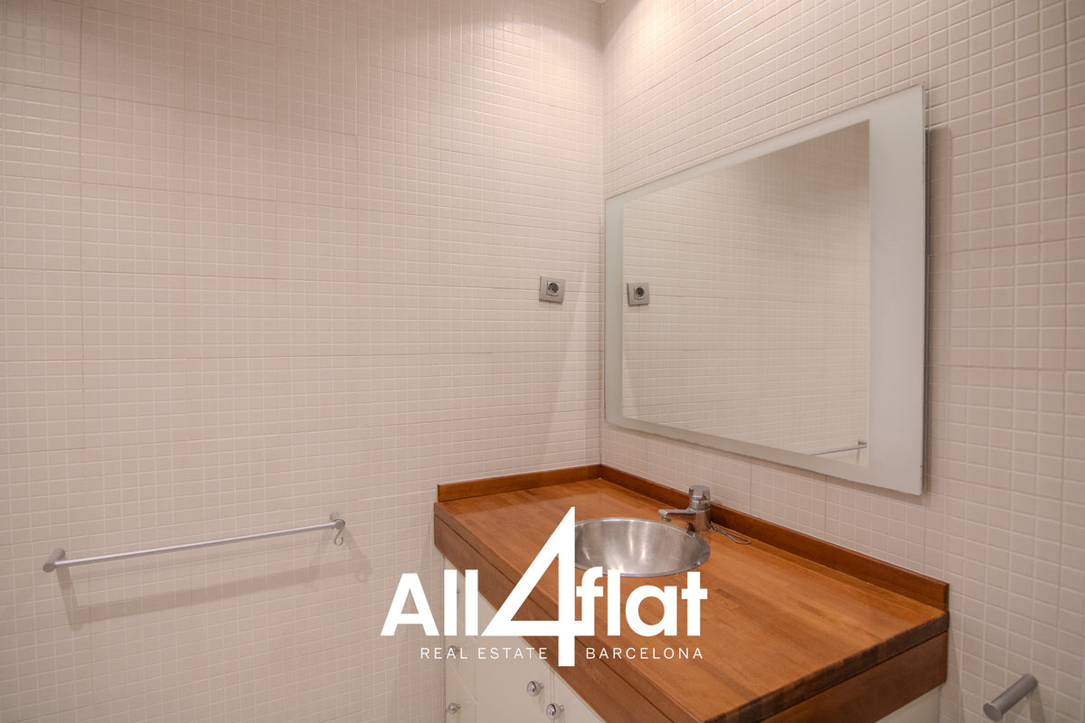 Rnda Universitat - Ref: 003527A