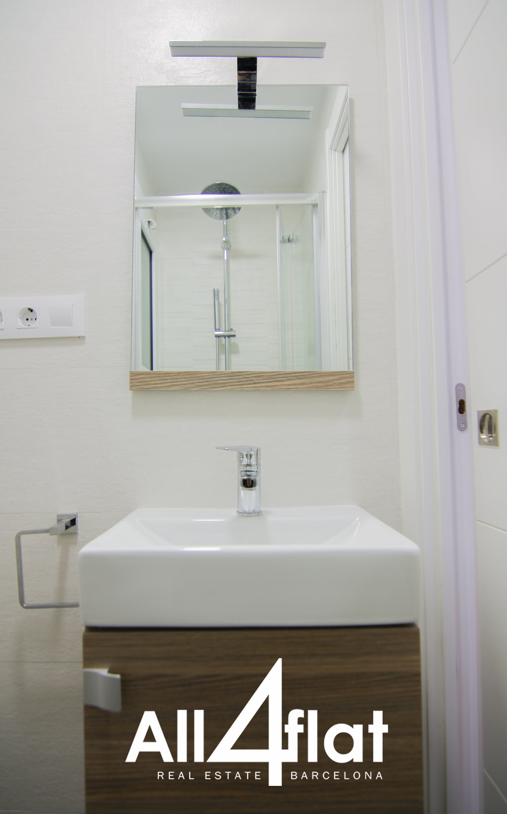 Paseo Pujades - Ref: 002279D