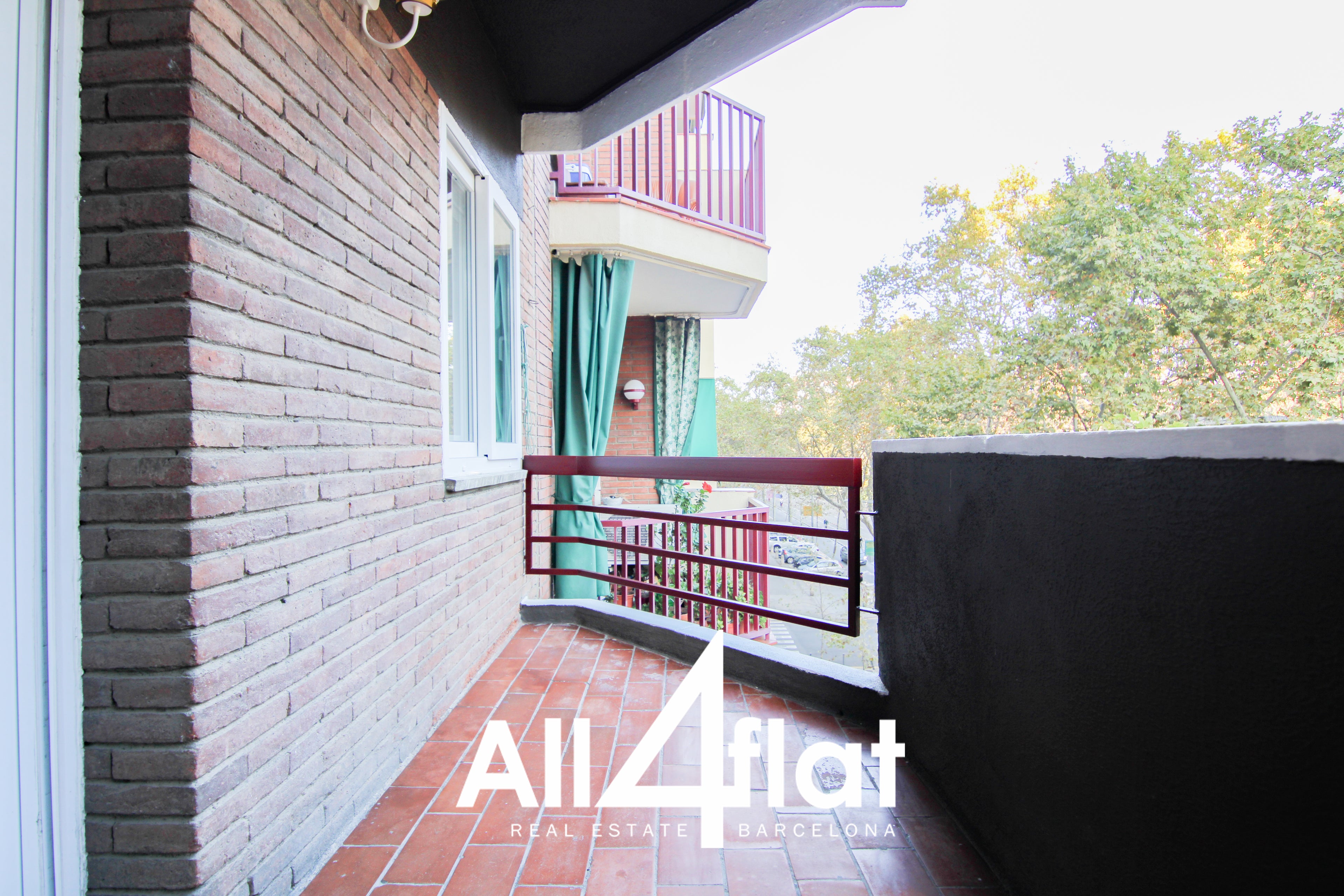 Paseo Pujades - Ref: 002279D