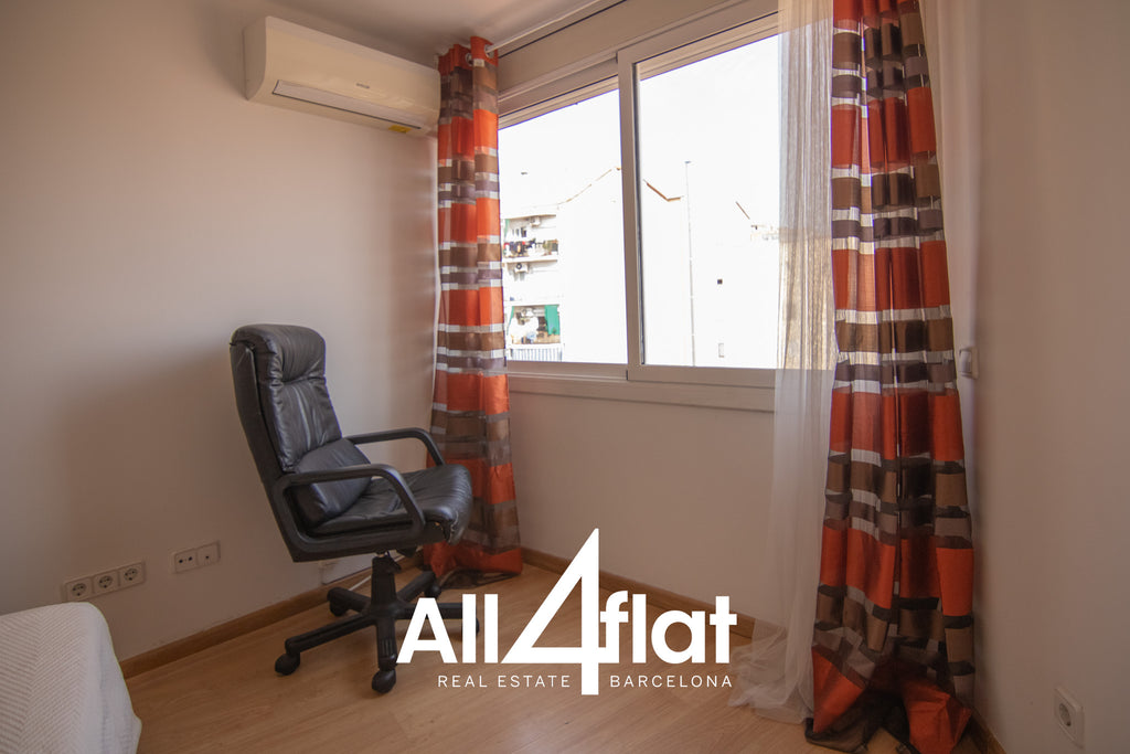 C/ Carretera de Sants -  Ref: 003576A