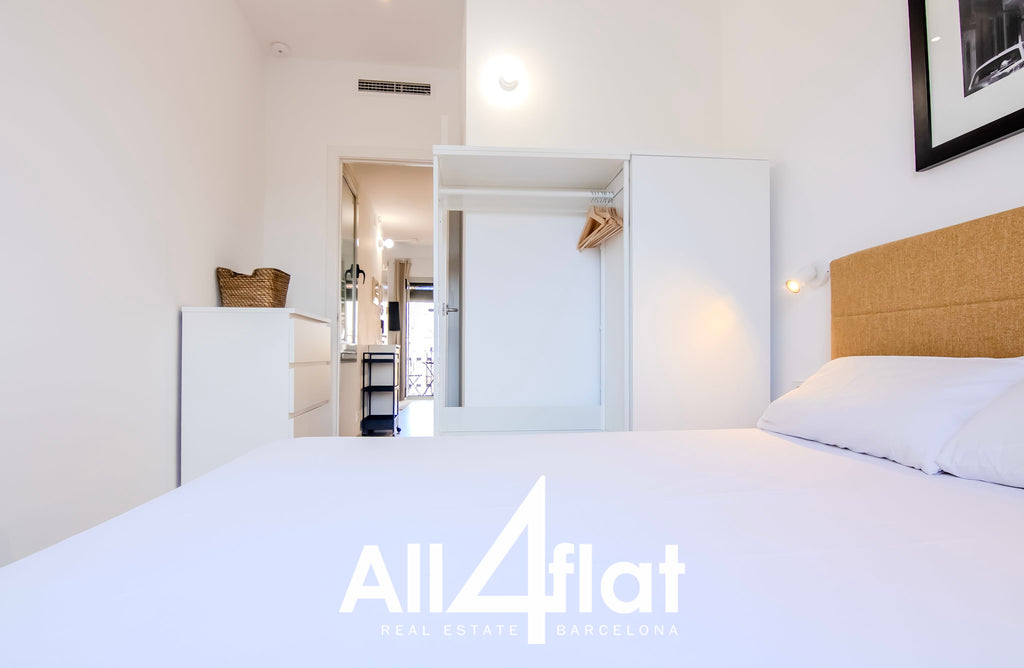 Andrea Doria St. - Ref: 002994B