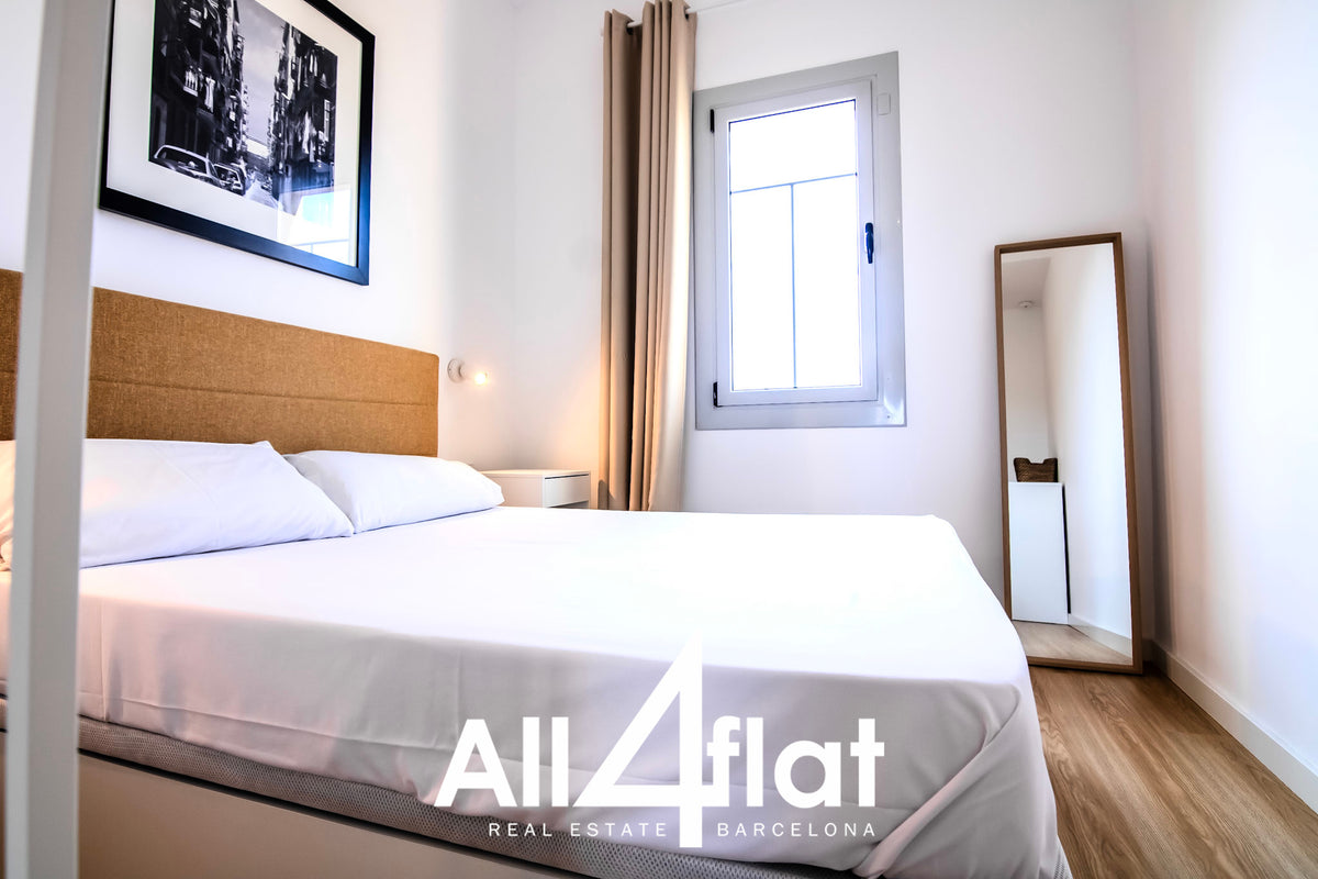 Andrea Doria St. - Ref: 002994B