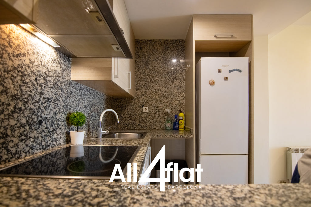 C/ Mare de Deu de Port - Ref: 003659