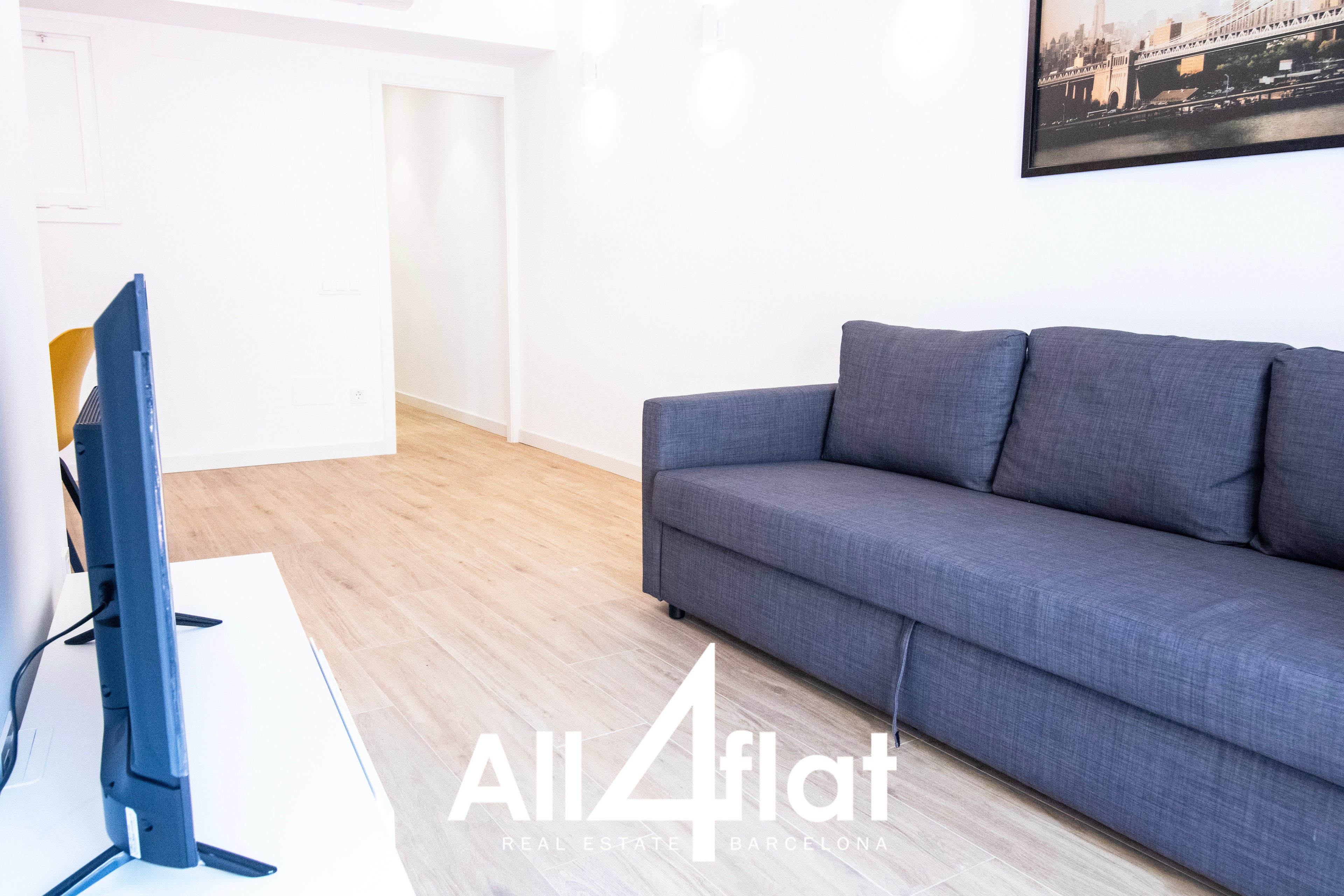 C/ Viladomat - Ref: 002995