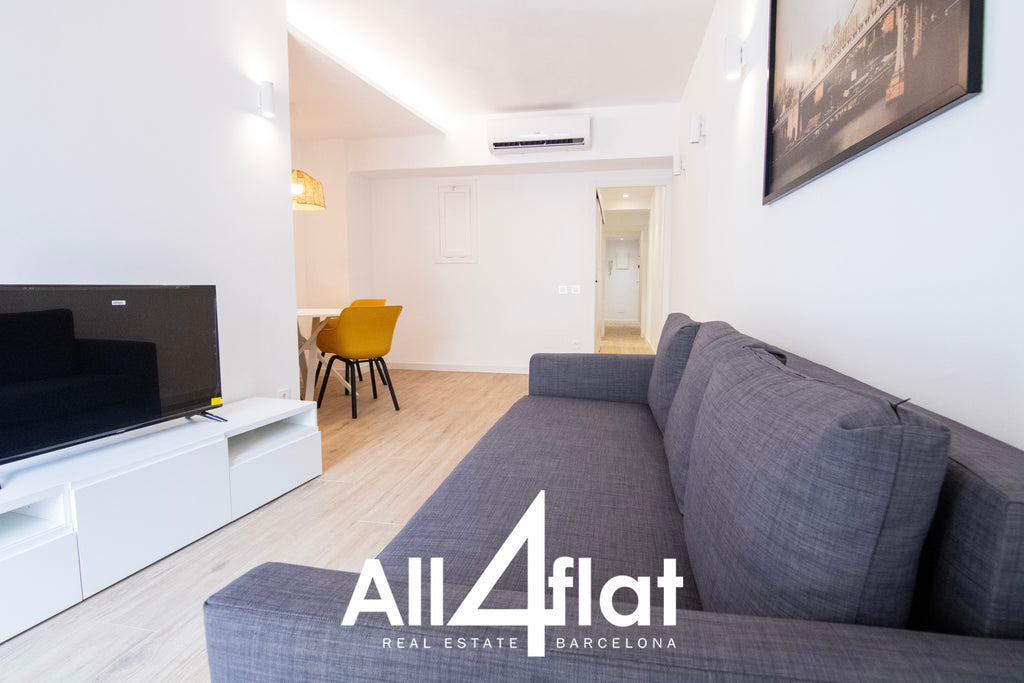 C/ Viladomat - Ref: 002995