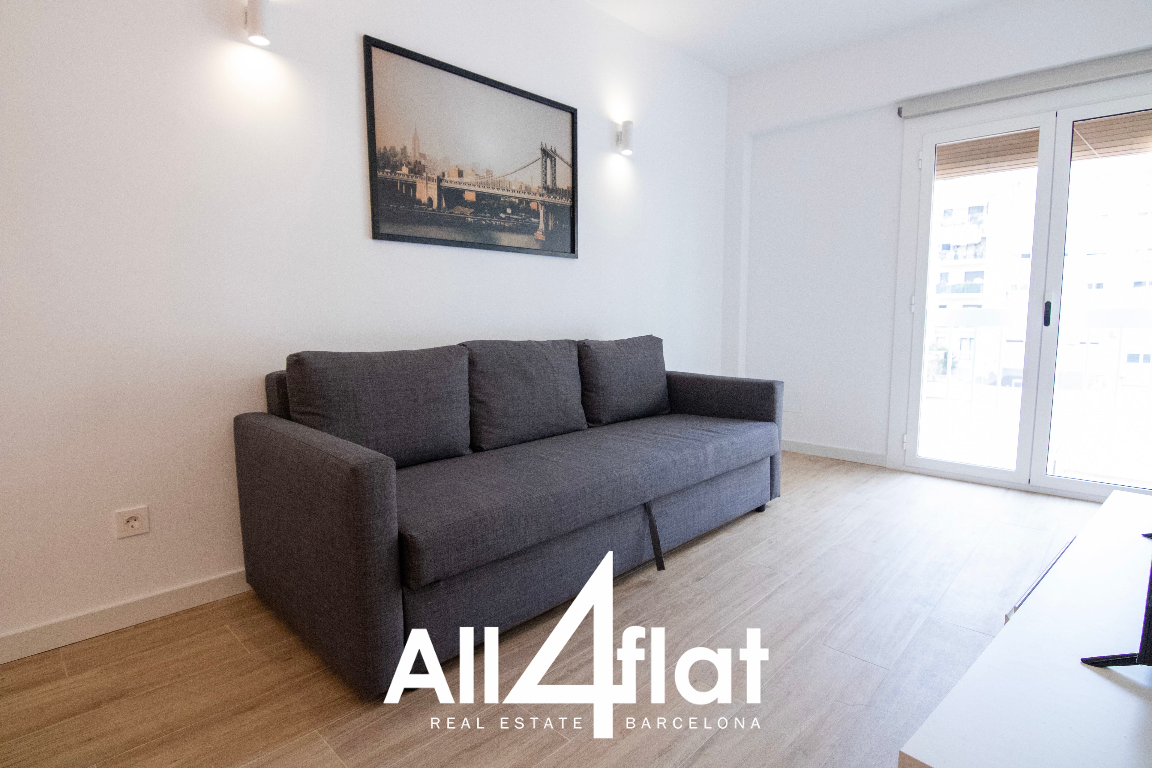 C/ Viladomat - Ref: 002995
