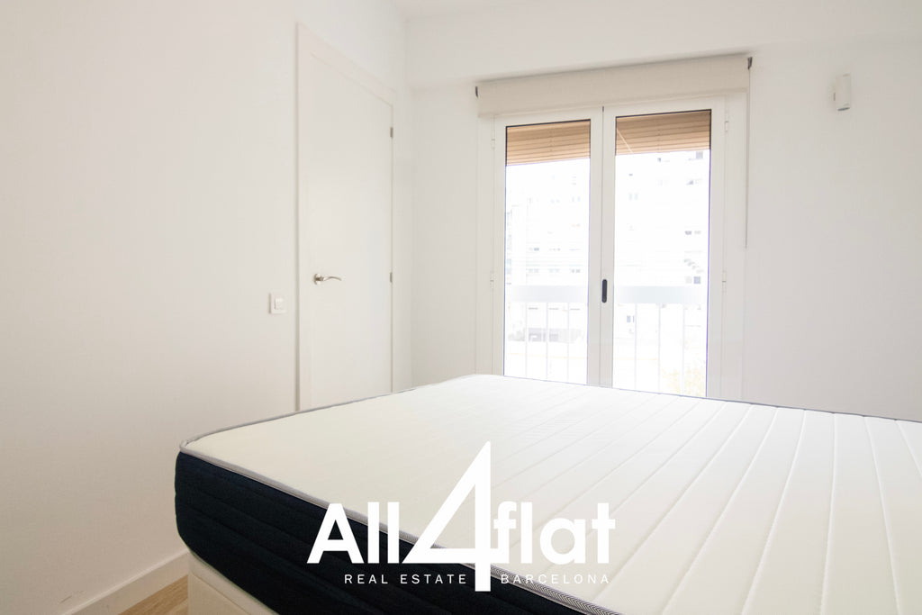 C/ Viladomat - Ref: 002995