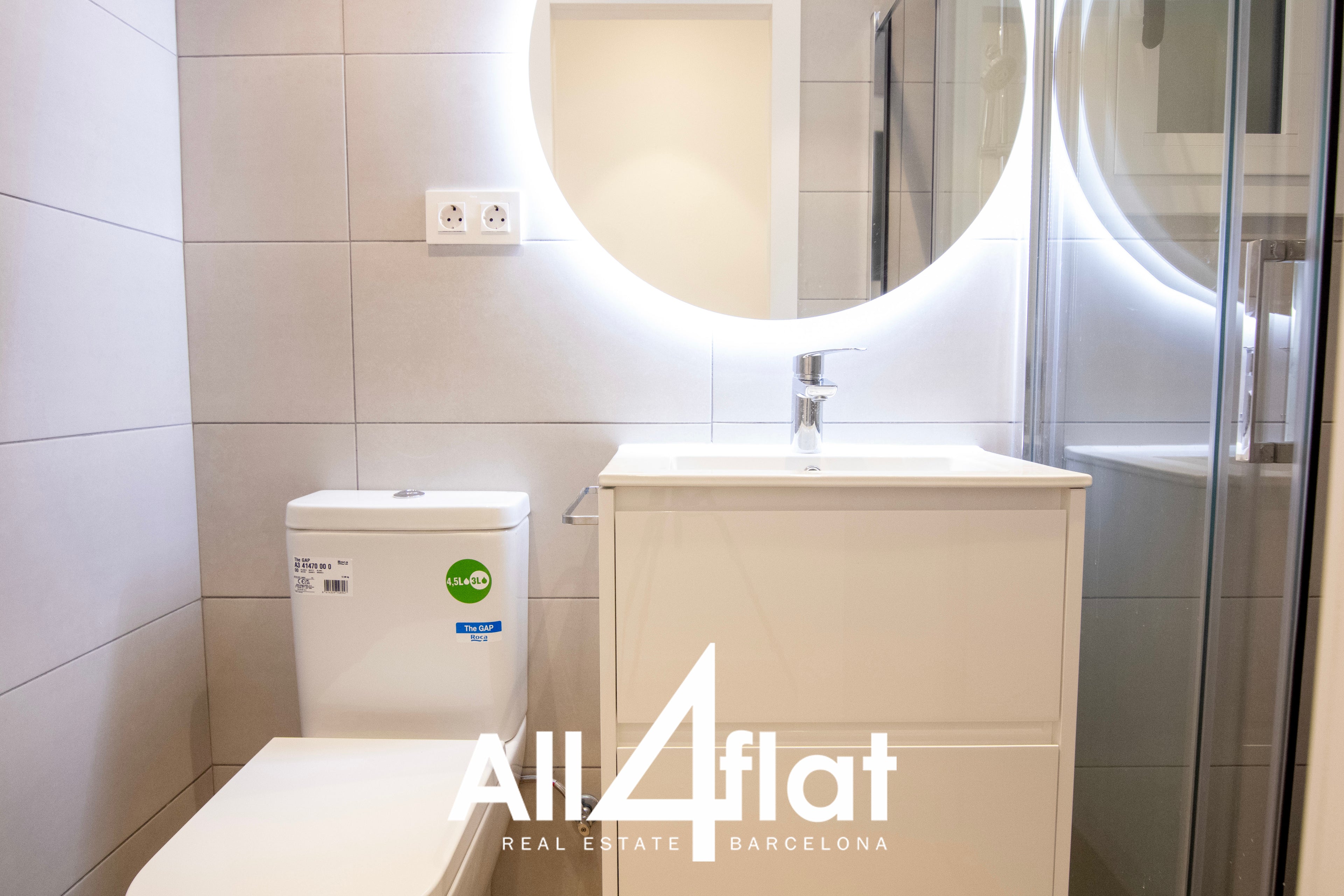 C/ Viladomat - Ref: 002995