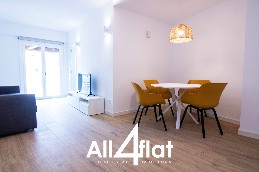 C/ Viladomat - Ref: 002995