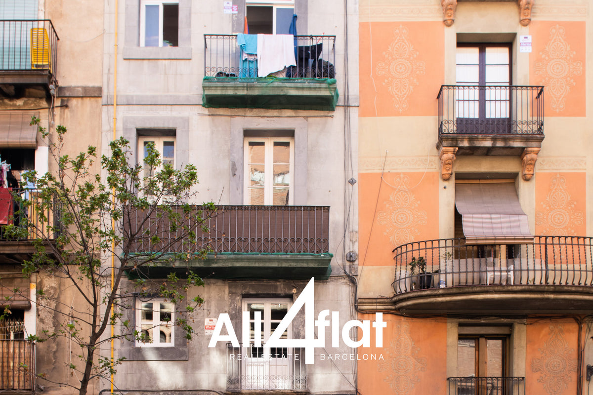 C/ Sant Antoni Abat - Ref: 001259D