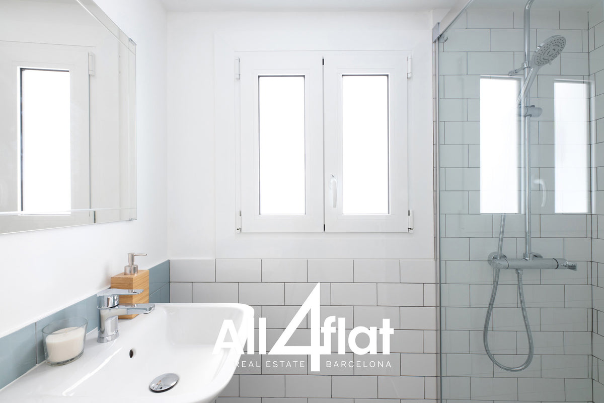 C/ Sant Antoni Abat - Ref: 001259D
