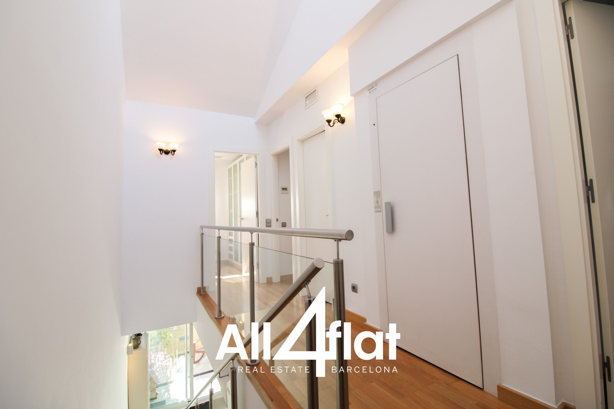 Mileva Maric St. - Ref: 002700A