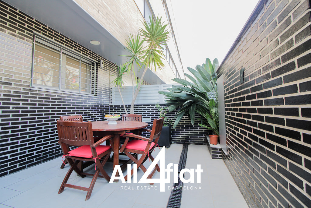 Mileva Maric St. - Ref: 002700A