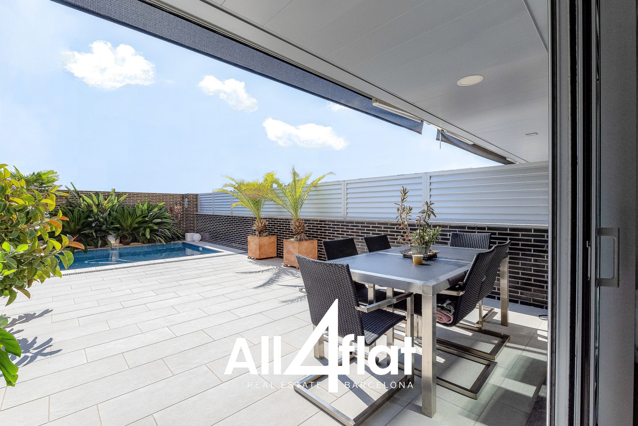 Mileva Maric St. - Ref: 002700A
